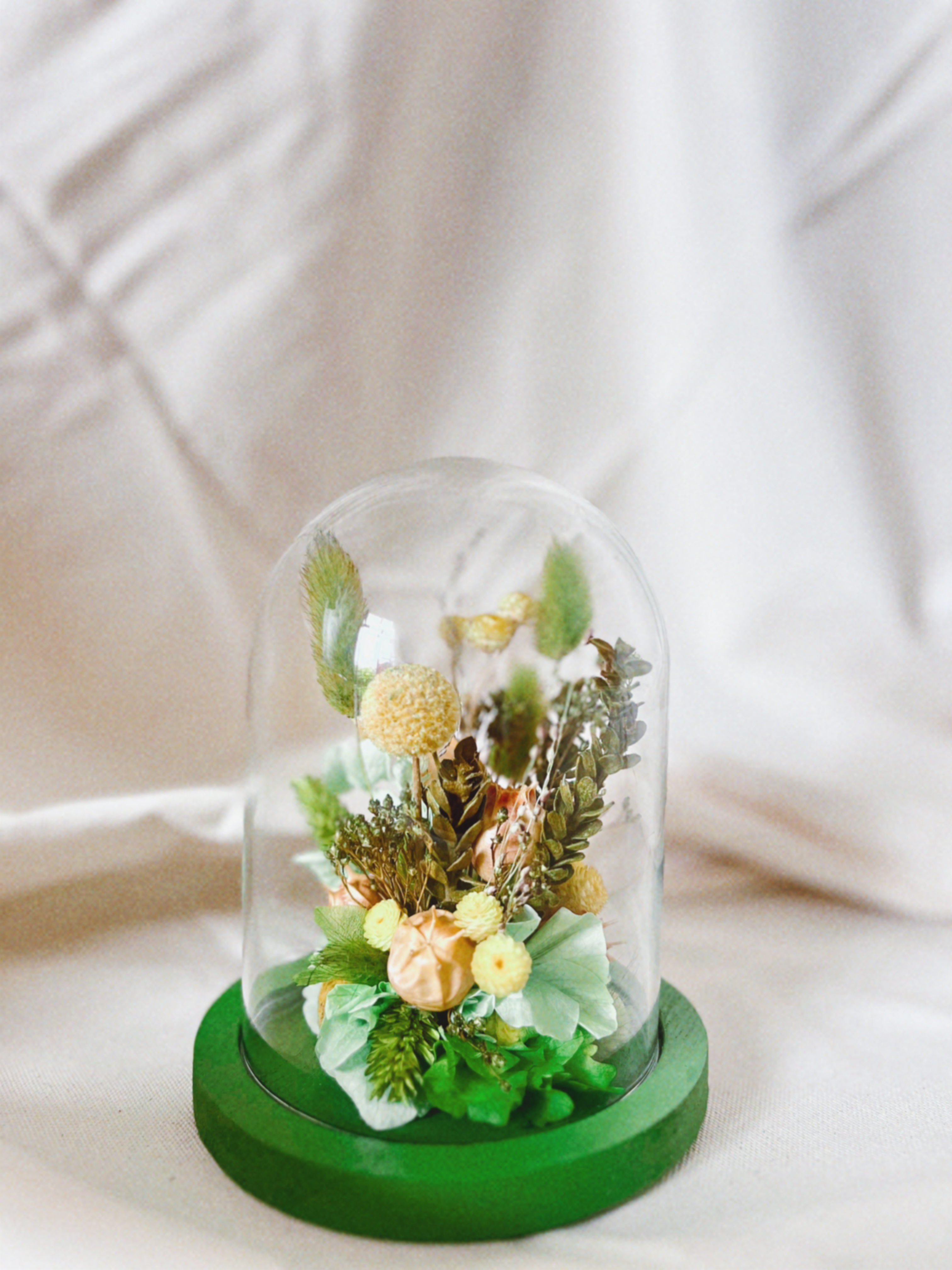 Globe en verre fleuri