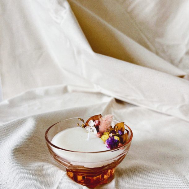 lherbefolle-fleuriste-nantes-bougie-naturelle-fleurs-sechees-evenementiel-deco