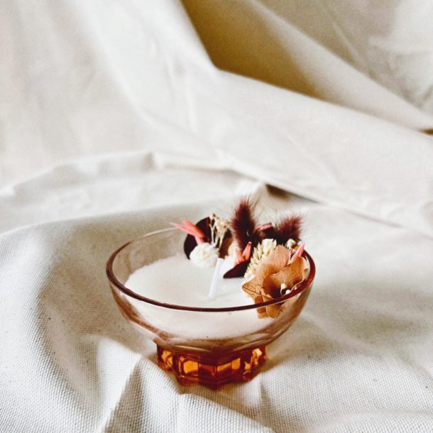 lherbefolle-fleuriste-nantes-bougie-naturelle-fleurs-sechees-evenementiel-deco