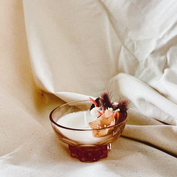 lherbefolle-fleuriste-nantes-bougie-naturelle-fleurs-sechees-evenementiel-deco