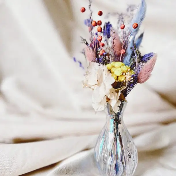 lherbefolle-fleuriste-nantes-soliflore-location-vase-evenementiel-deco