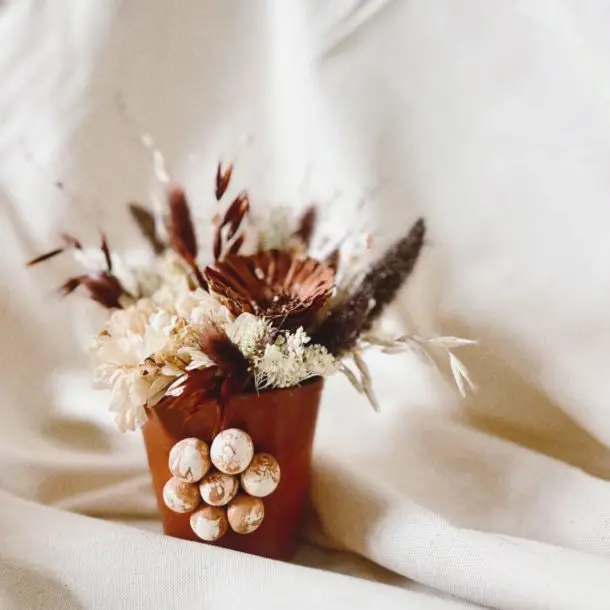 lherbefolle-fleuriste-nantes-soliflore-location-vase-evenementiel-deco