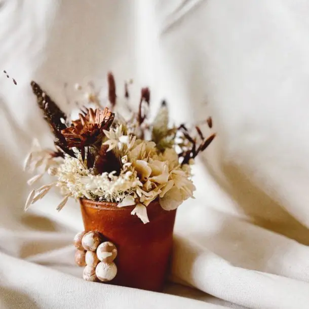 lherbefolle-fleuriste-nantes-soliflore-location-vase-evenementiel-deco